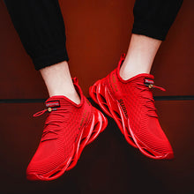 Load image into Gallery viewer, Men&#39;s running shoes 2020 breathable mesh adult men&#39;s shoes trend comfortable and lightweight Blade men&#39;s shoes sports tide shoes