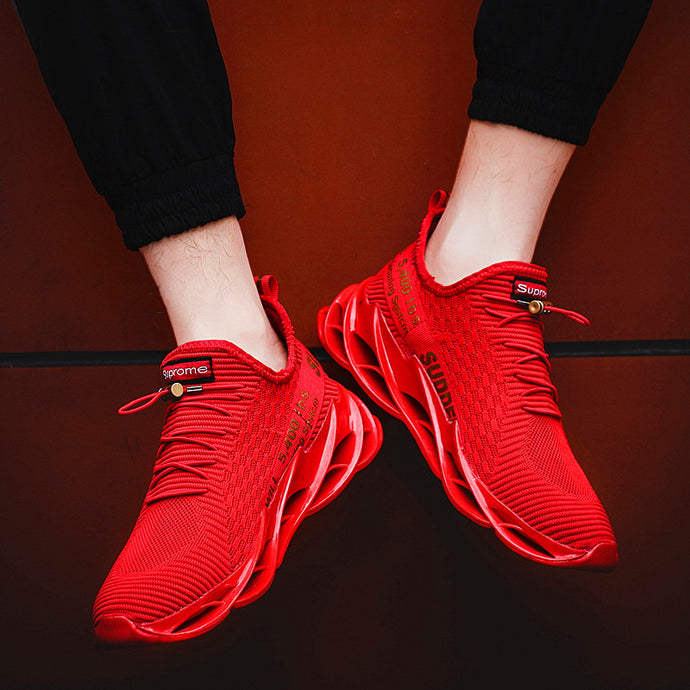 Men's running shoes 2020 breathable mesh adult men's shoes trend comfortable and lightweight Blade men's shoes sports tide shoes