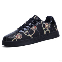 Load image into Gallery viewer, Men&#39;s casual shoes youth wild flat shoes leather shoes lightweight simple wear-resistant outdoor sports shoes Zapatos Hombre