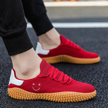 Load image into Gallery viewer, Four seasons with the same Mr. Smile net red tide shoes lazy shoes men&#39;s shoes non-slip wear-resistant men&#39;s casual shoes